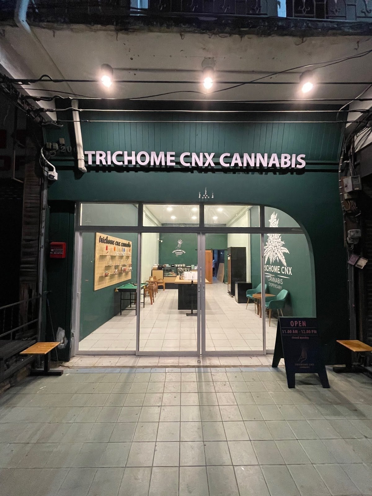 Trichome CNX Cannabis Cafe