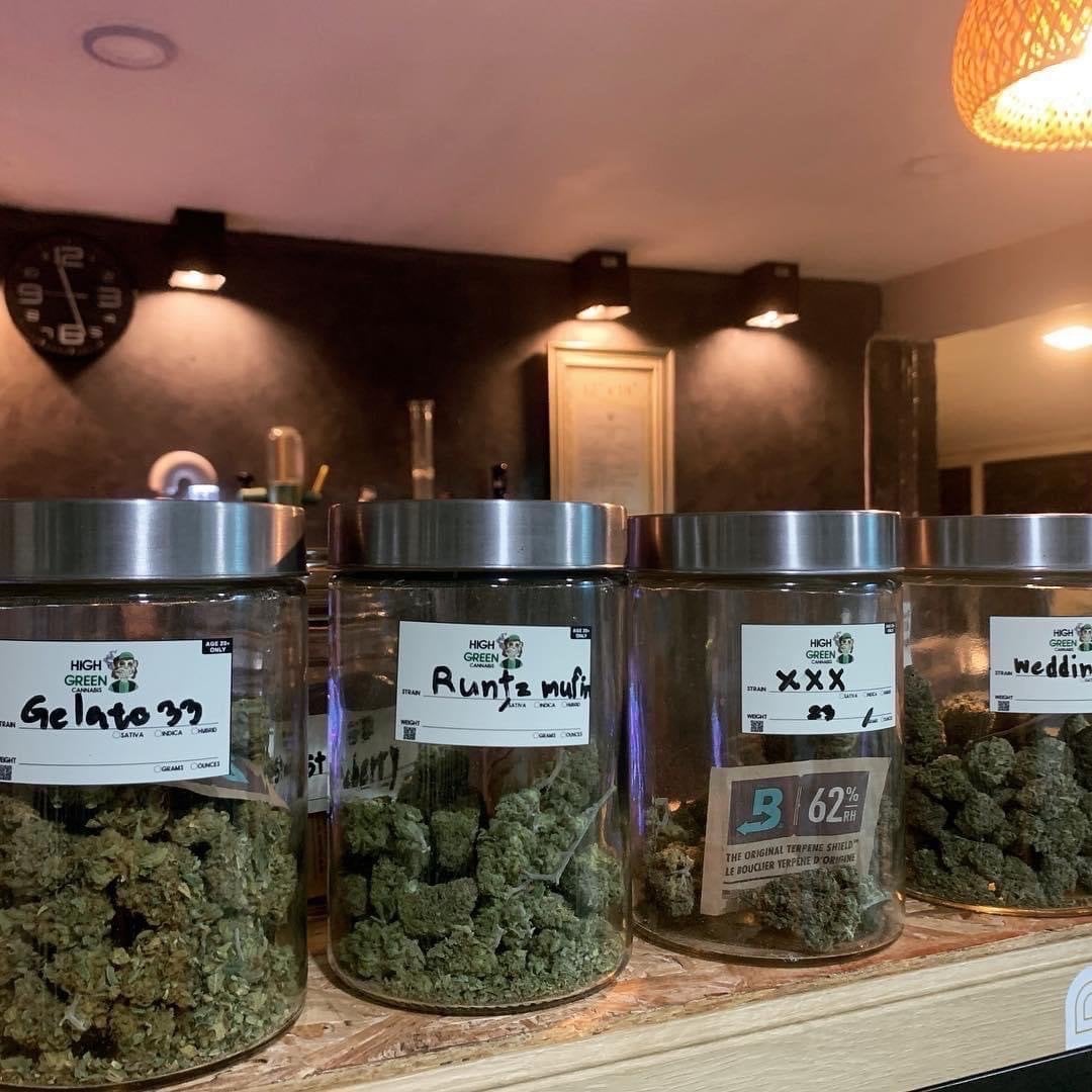 HIGH GREEN 8Riew