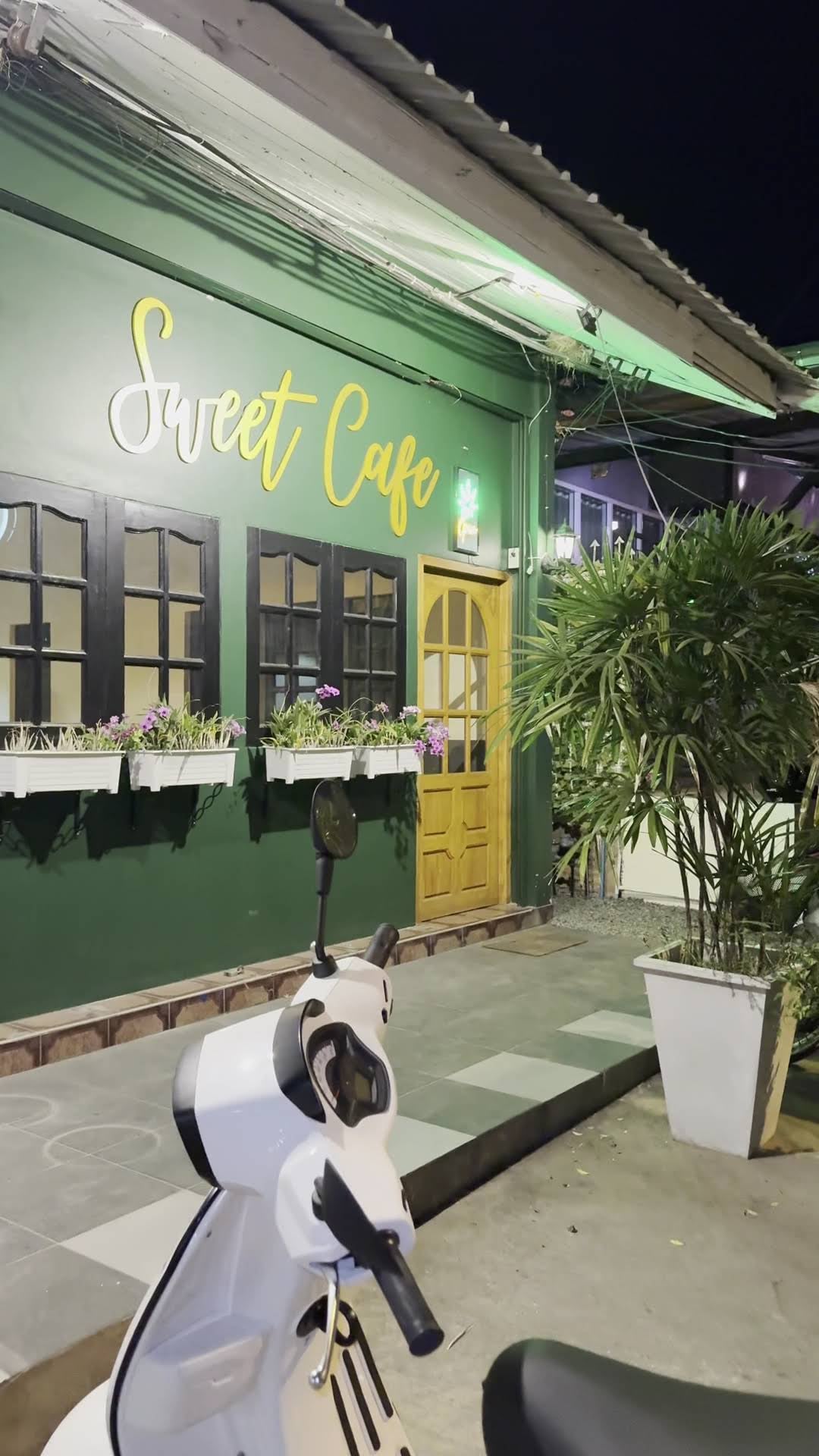 Sweet Cafe