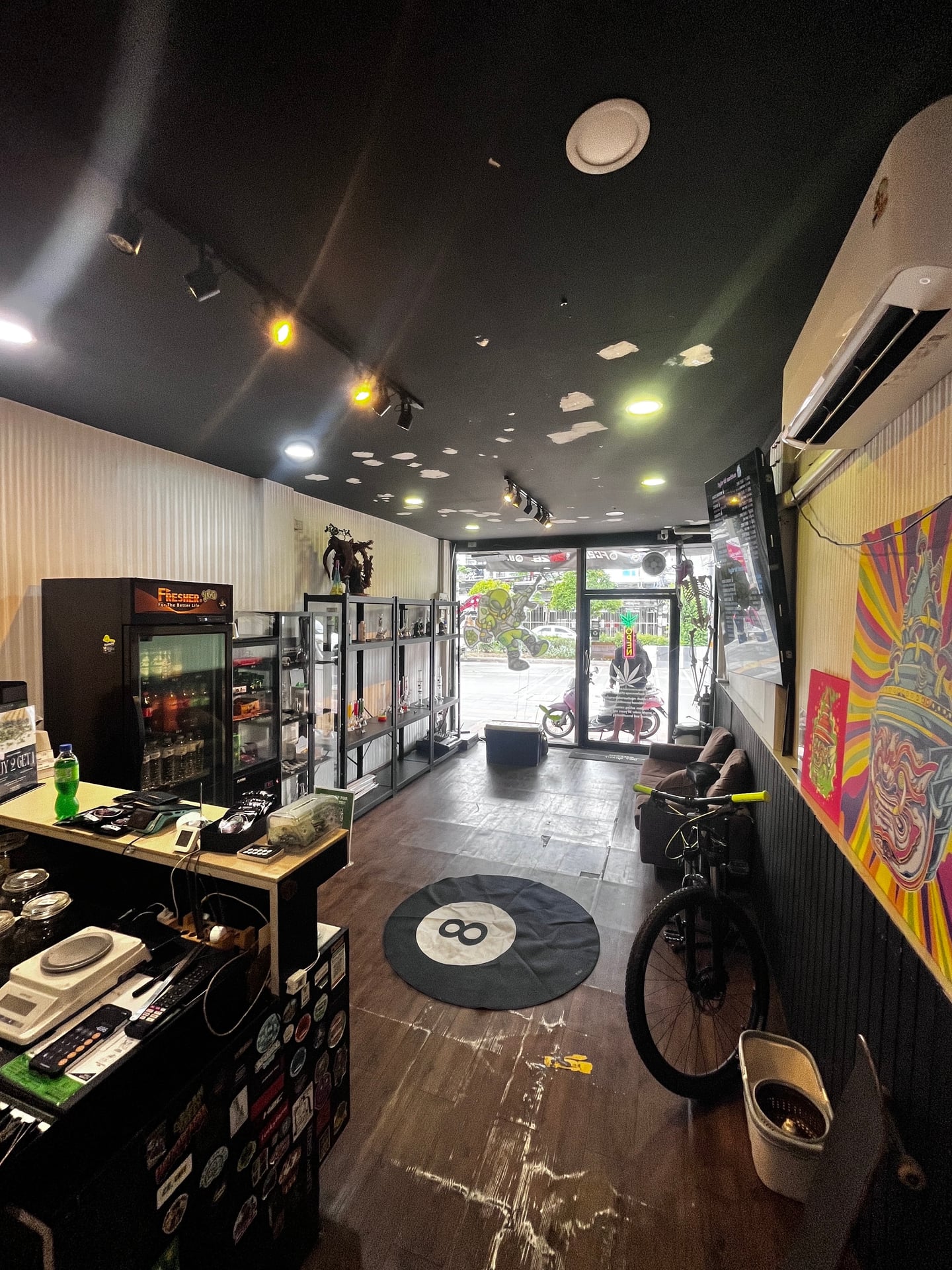 Weedview Cannabis Marketplace