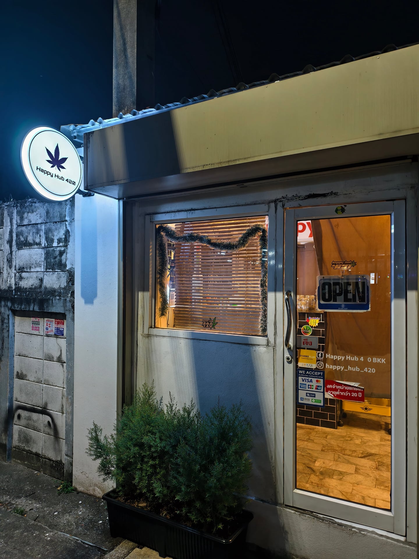 Happy Hub 420 - Weed Shop & Cannabis