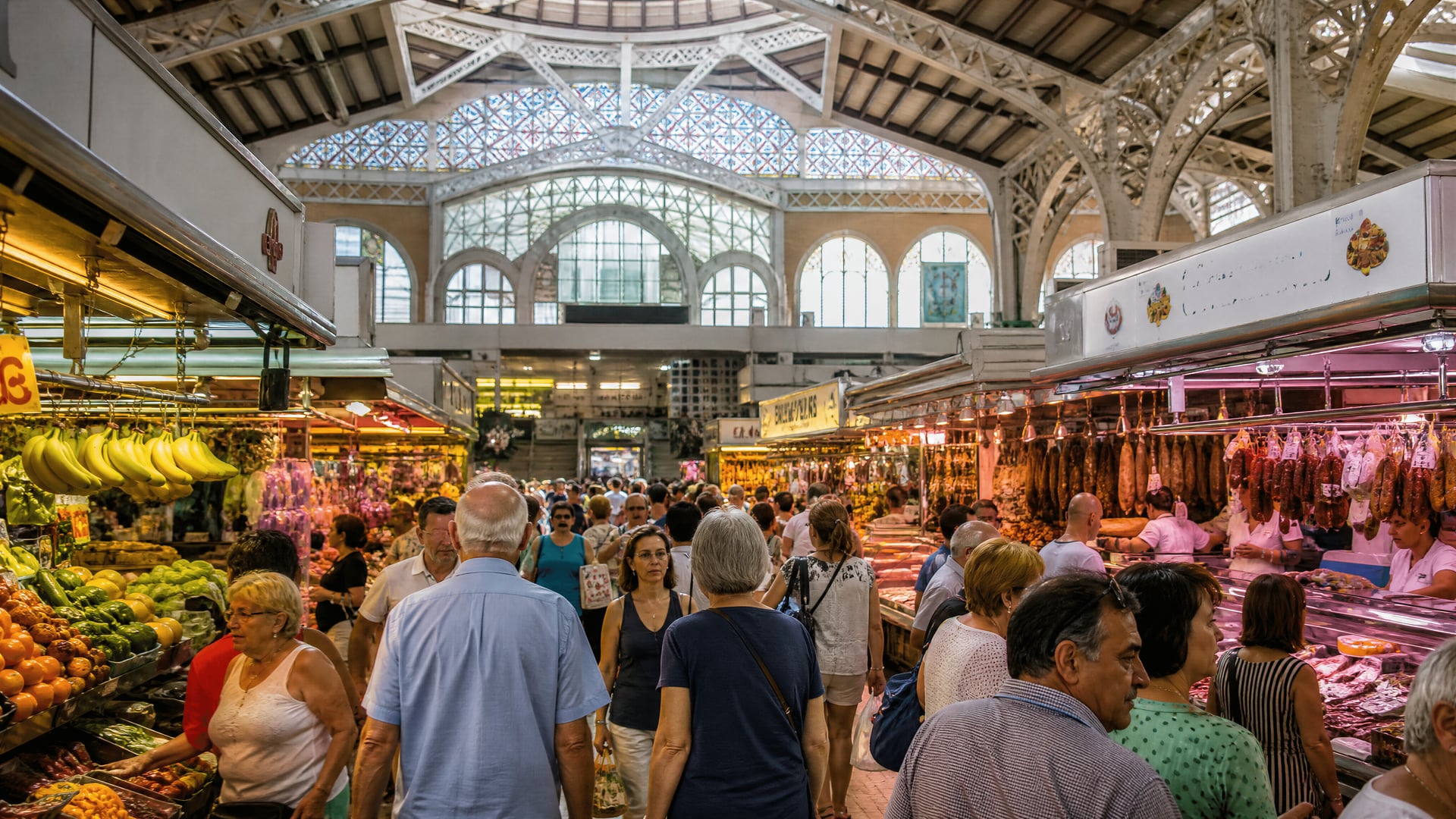 Valencia Central Market morning crowds and local life around cannabis social club neighborhoods