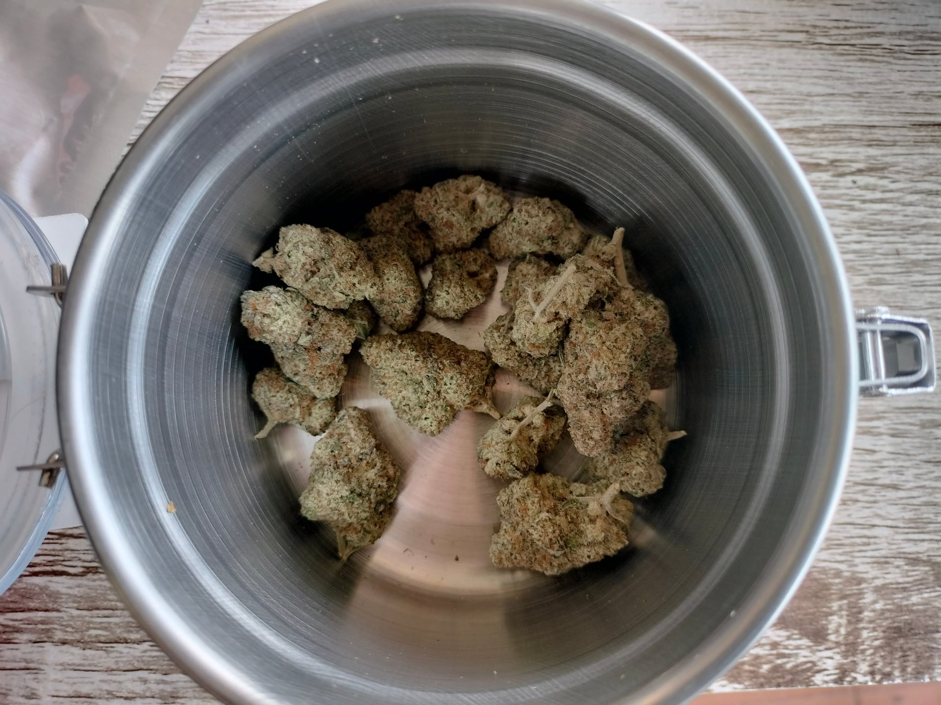 Green Cartel Cannabis Mahanakhon