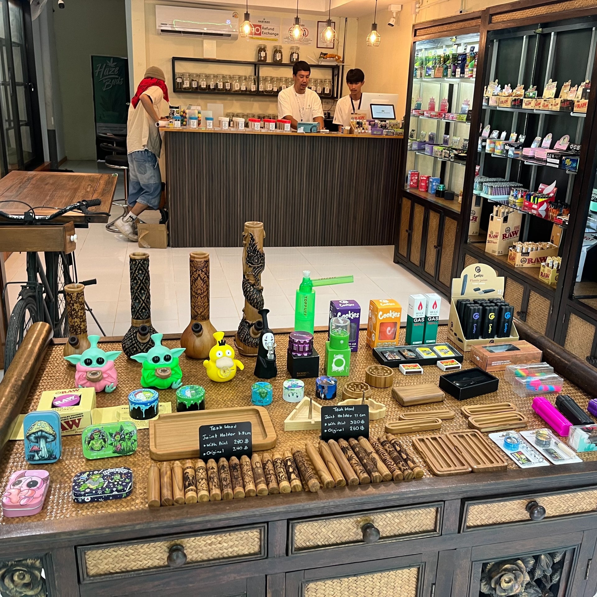 Haze Buds Cannabis Chiang Mai Gate Saturday Walking Street Weed