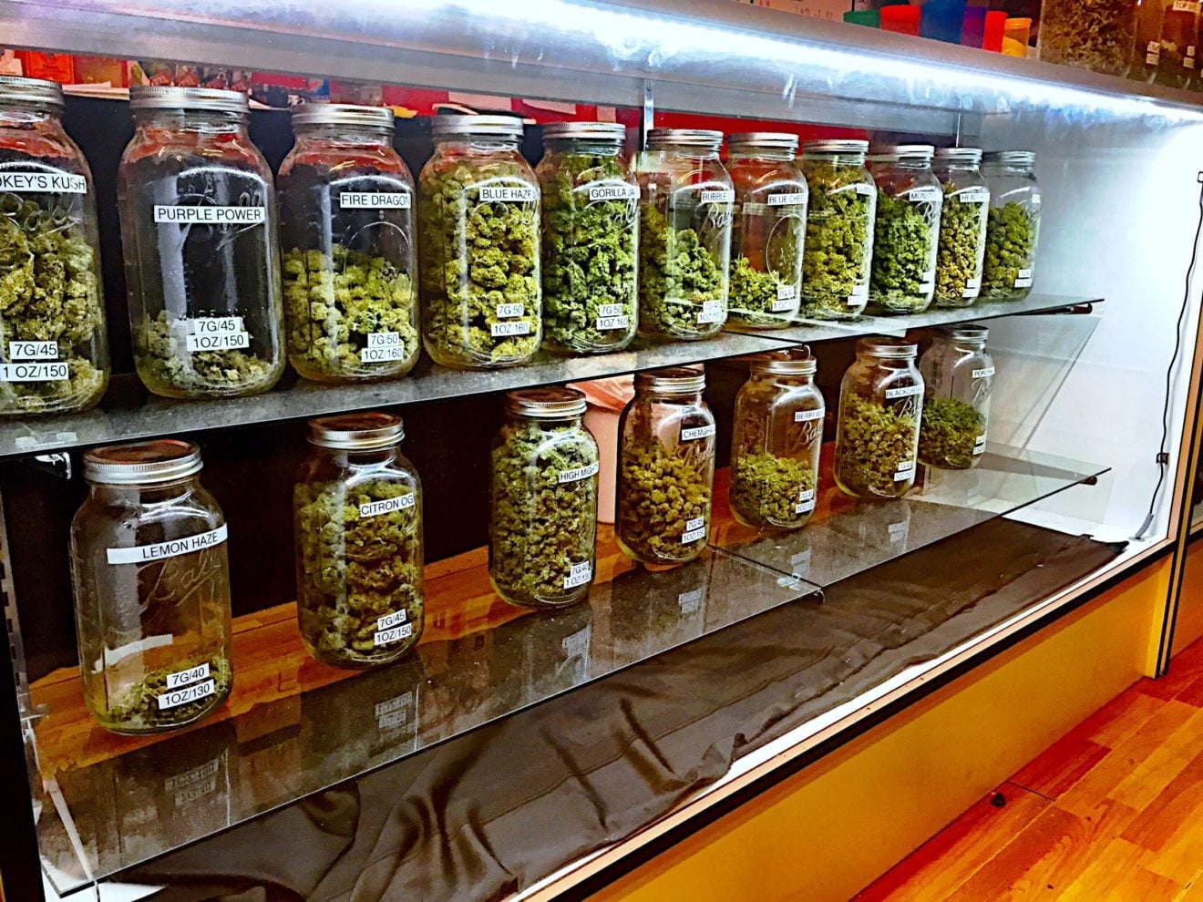 Villaverde Cannabis Shop ,Seeds,Flowers,Extraction French