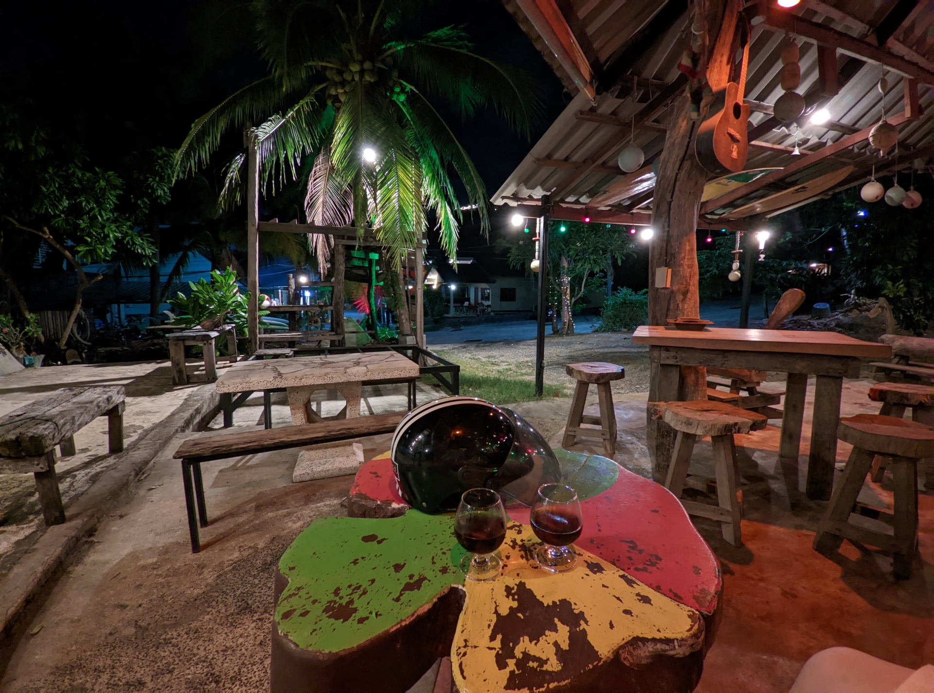 Stone Bar And Surfskate