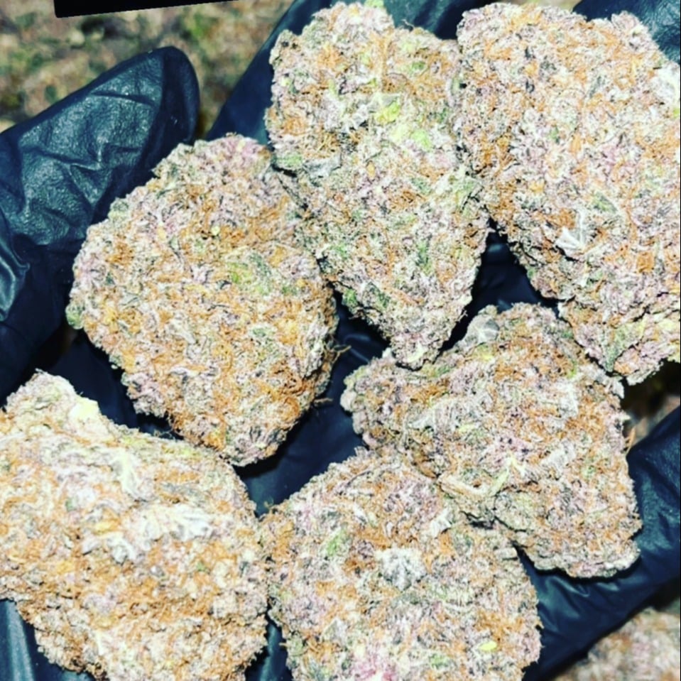 Natalie Cannabis Kratom