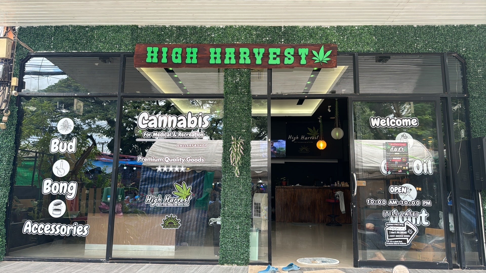 High Harvest Cannabis Gallery Shop & Farm Weed