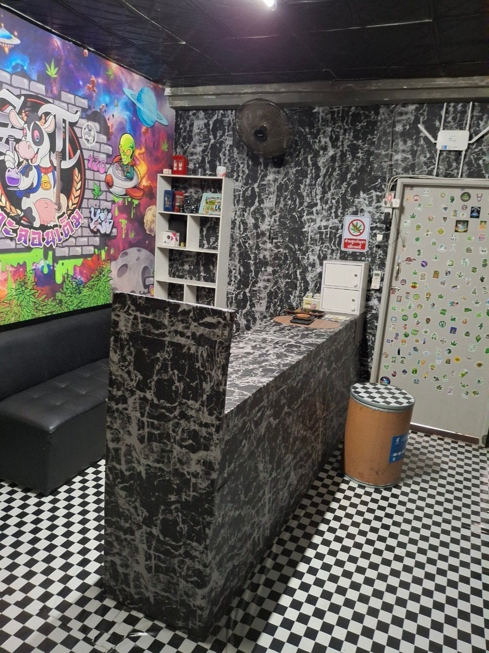 Talon Cannabis Cafe
