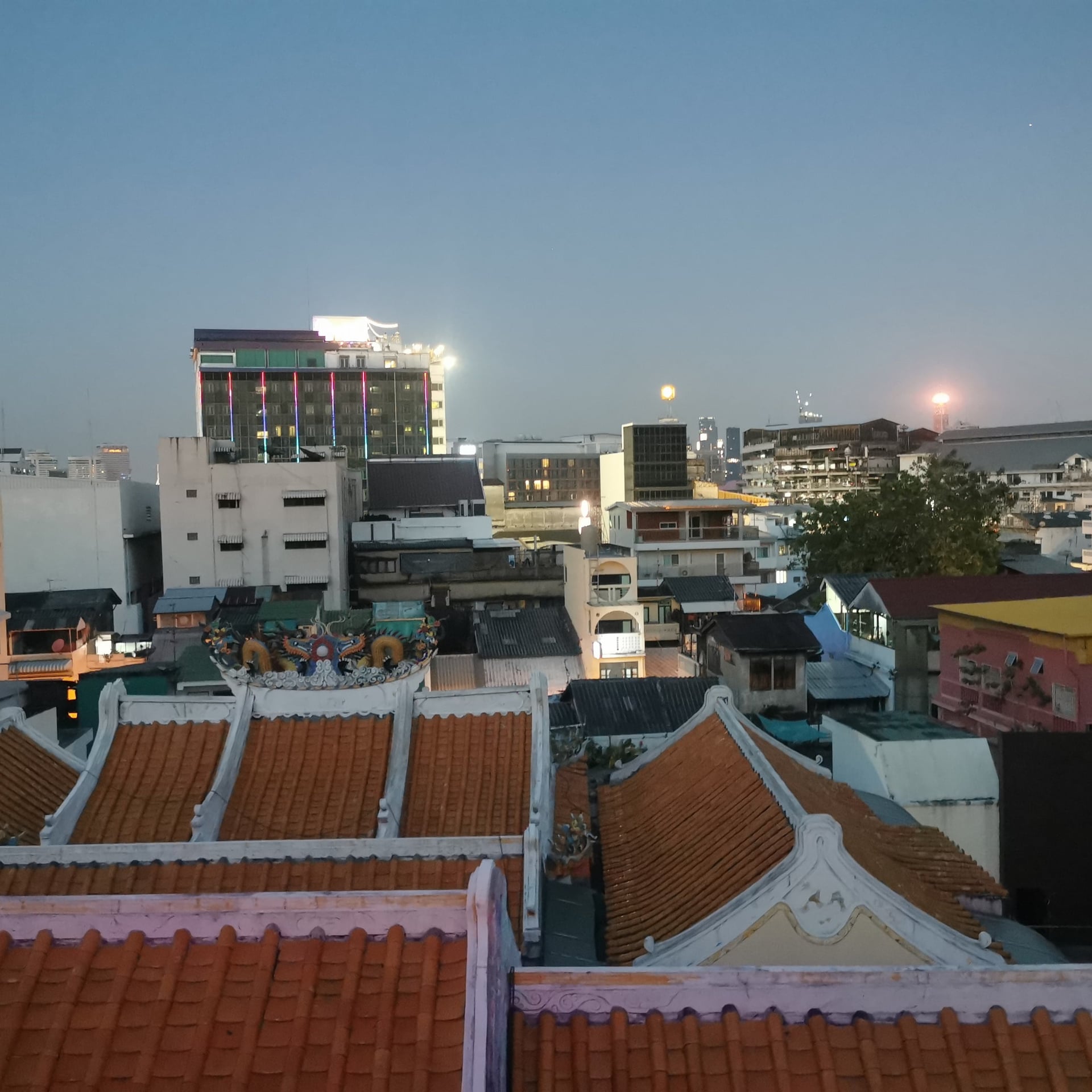 Stash Cannabis Rooftop Bar & Lounge - Weed, Kratom & Cocktails