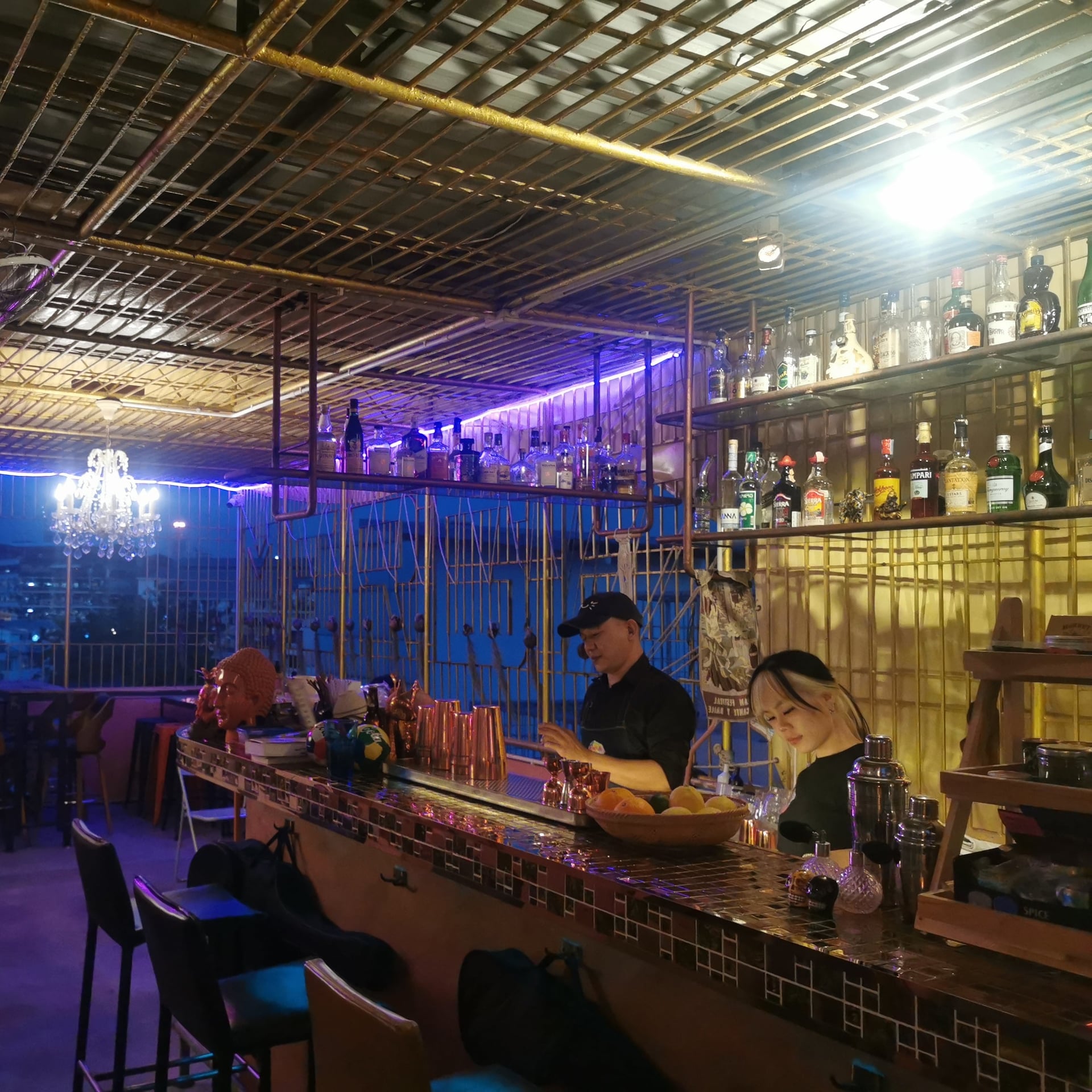 Stash Cannabis Rooftop Bar & Lounge - Weed, Kratom & Cocktails