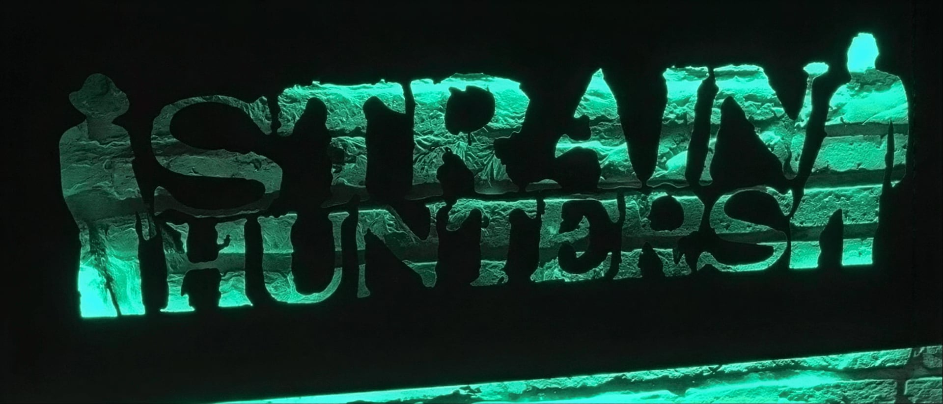 Strain Hunters hero