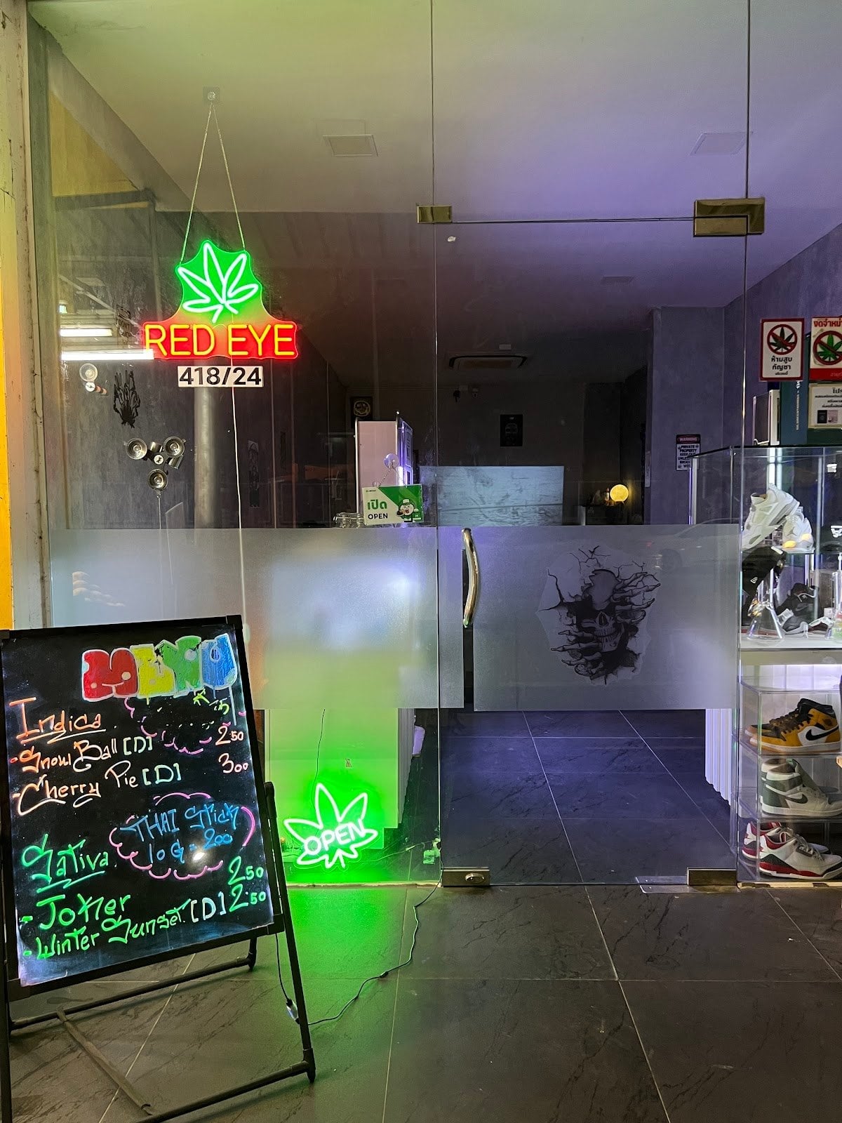 Red Eye Cannabis Shop Pattaya