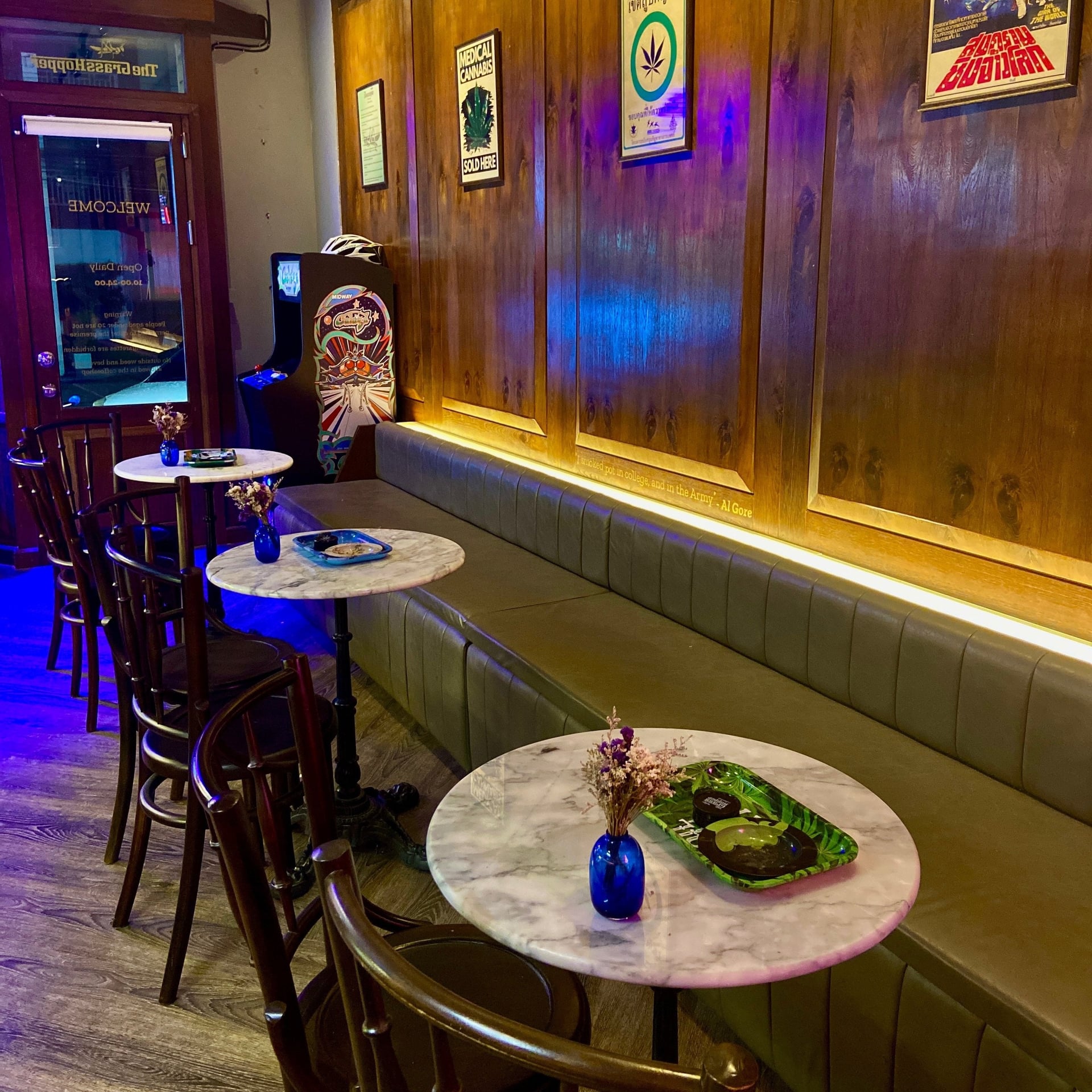 The Grasshopper Coffeeshop
