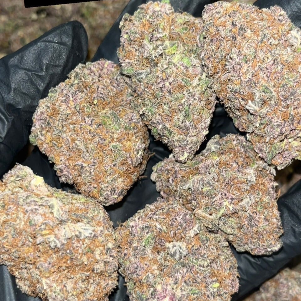 Natalie Cannabis Kratom