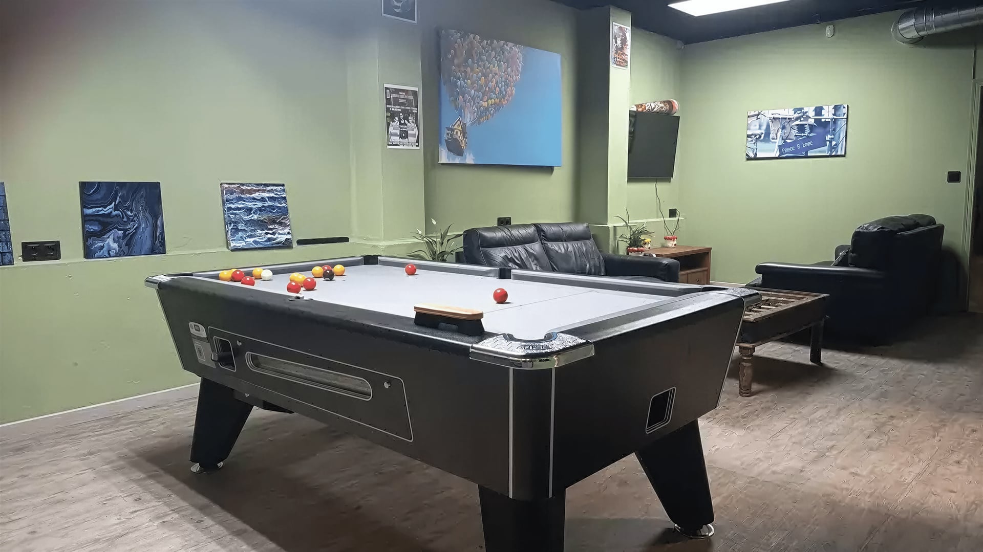 Chronic Club