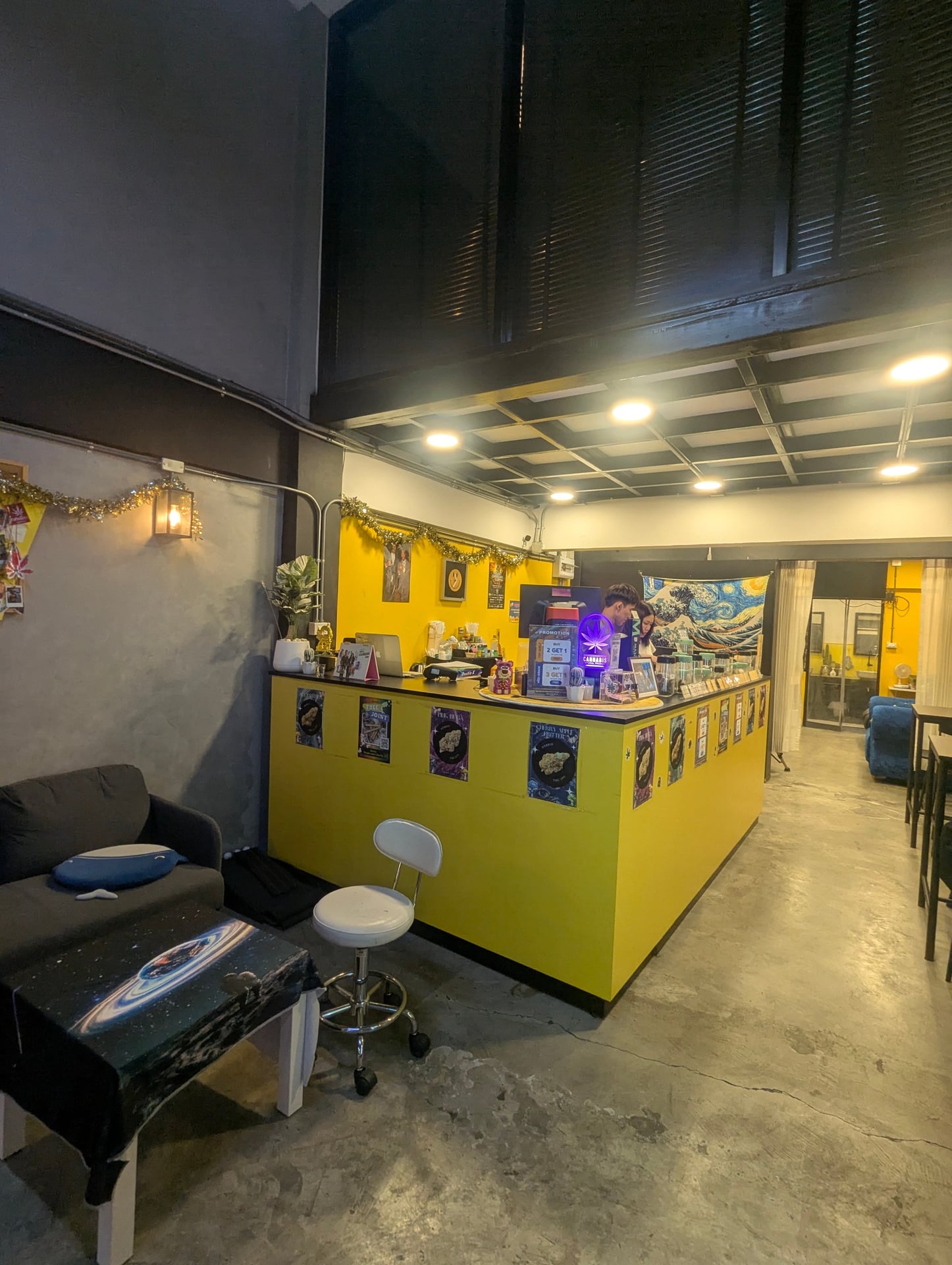 Yellow Time Dispensary - Weed