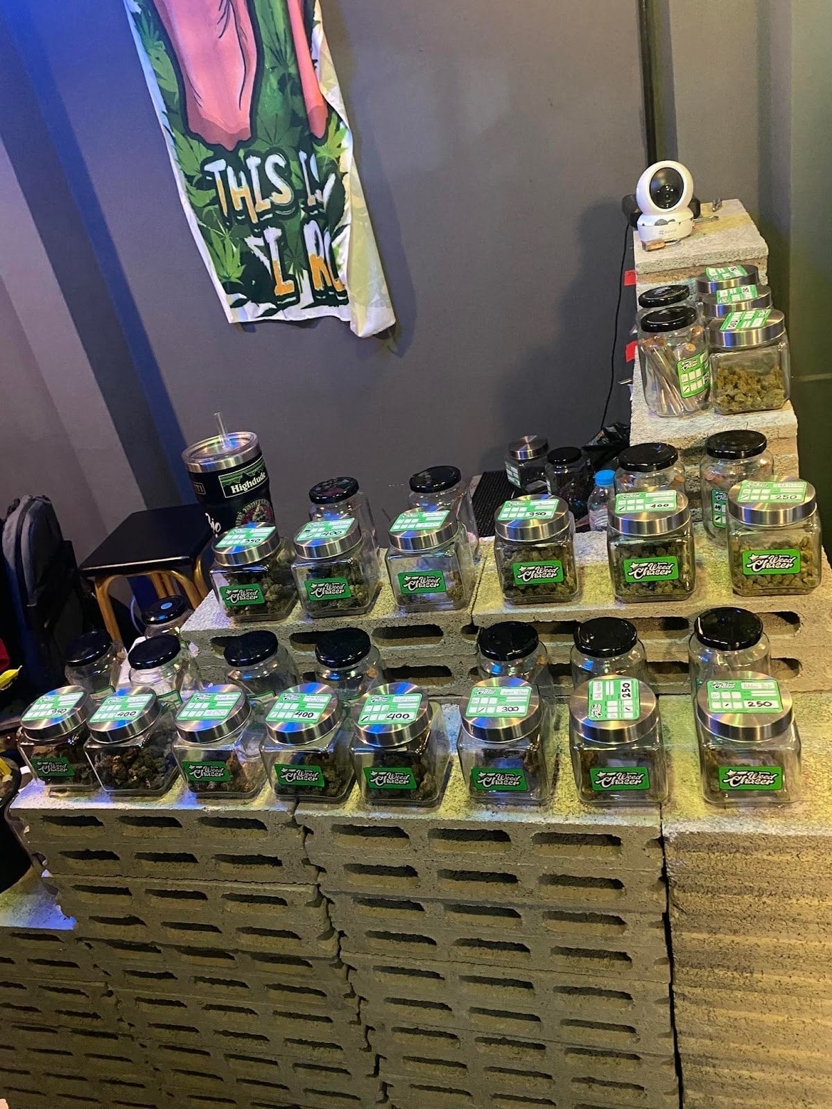 Weed Chaser - Cannabis Dispensary Marijuana