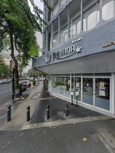 Revana Café