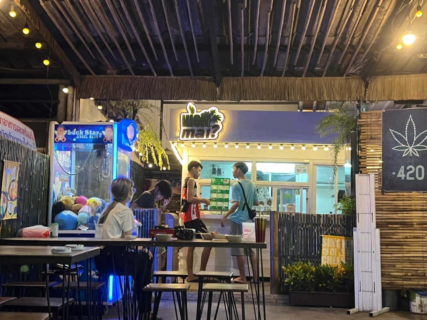 High Mai ? Cannabis Weed Cafe