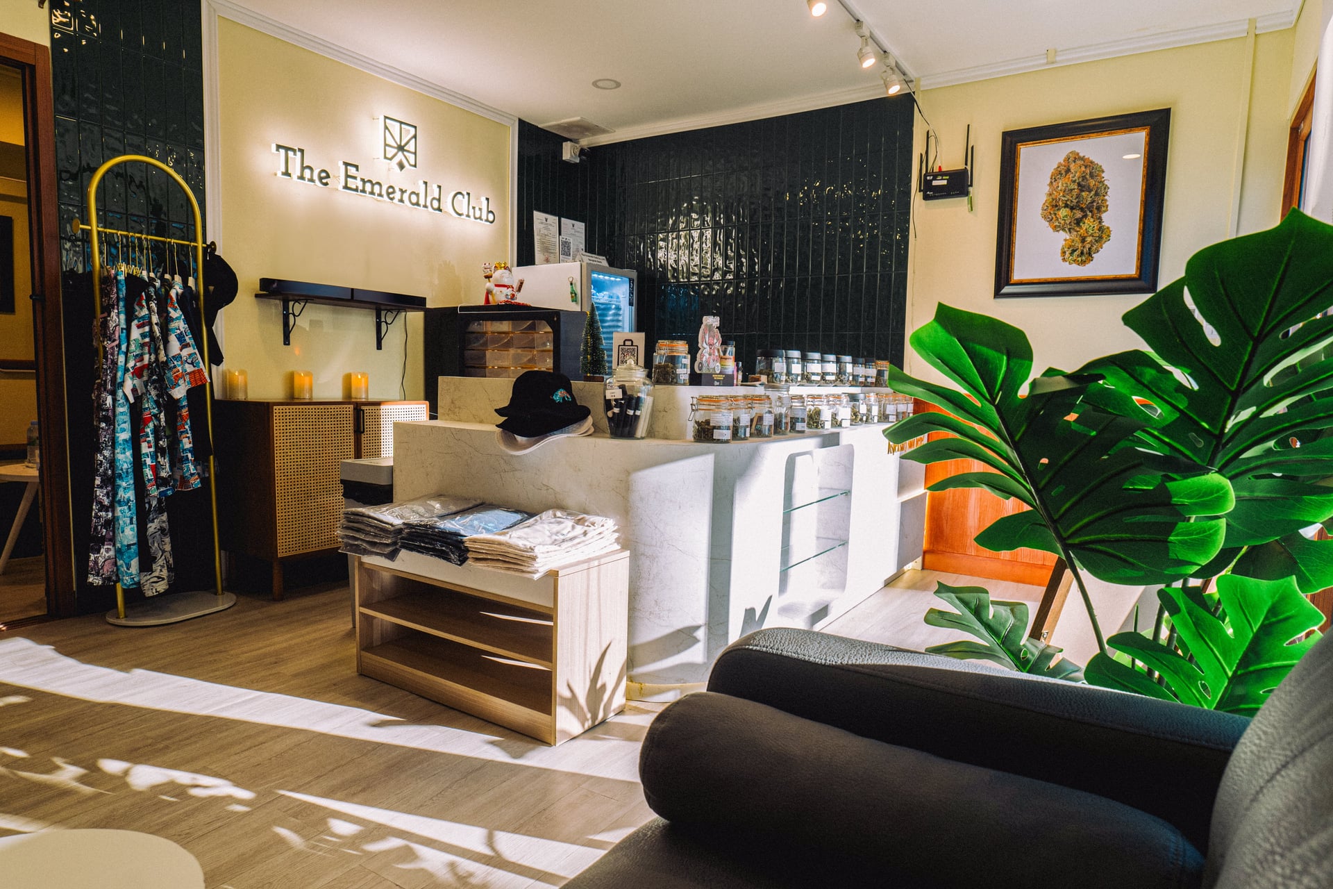 The Emerald Club Oldtown