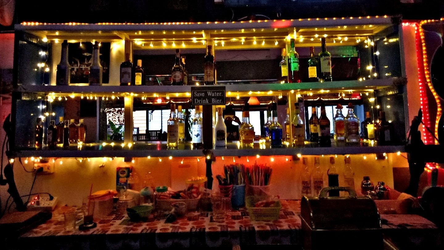 Thai Bar & Weed Shop Khao Lak
