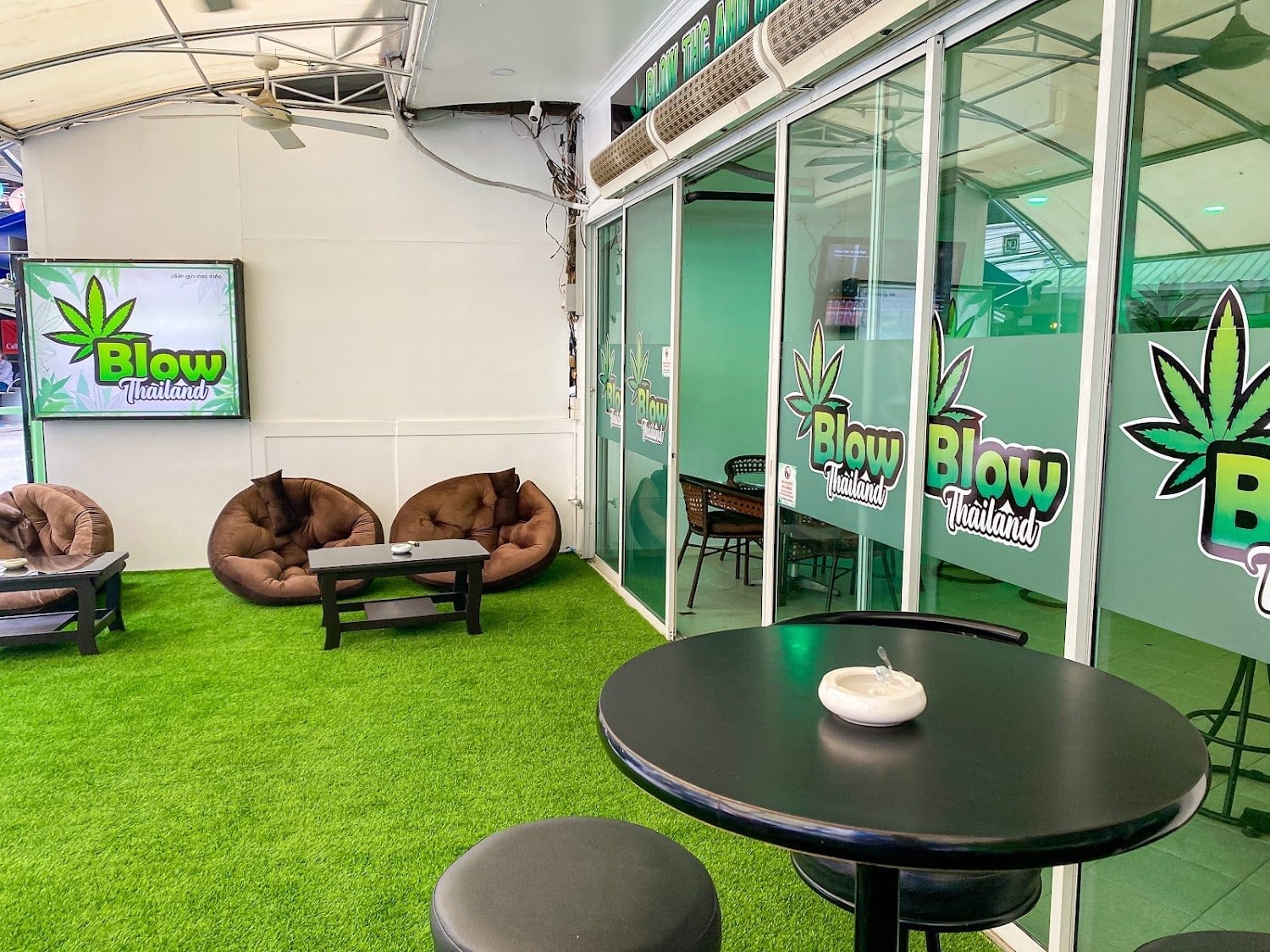 Blow Cannabis Coffee Shop Lounge