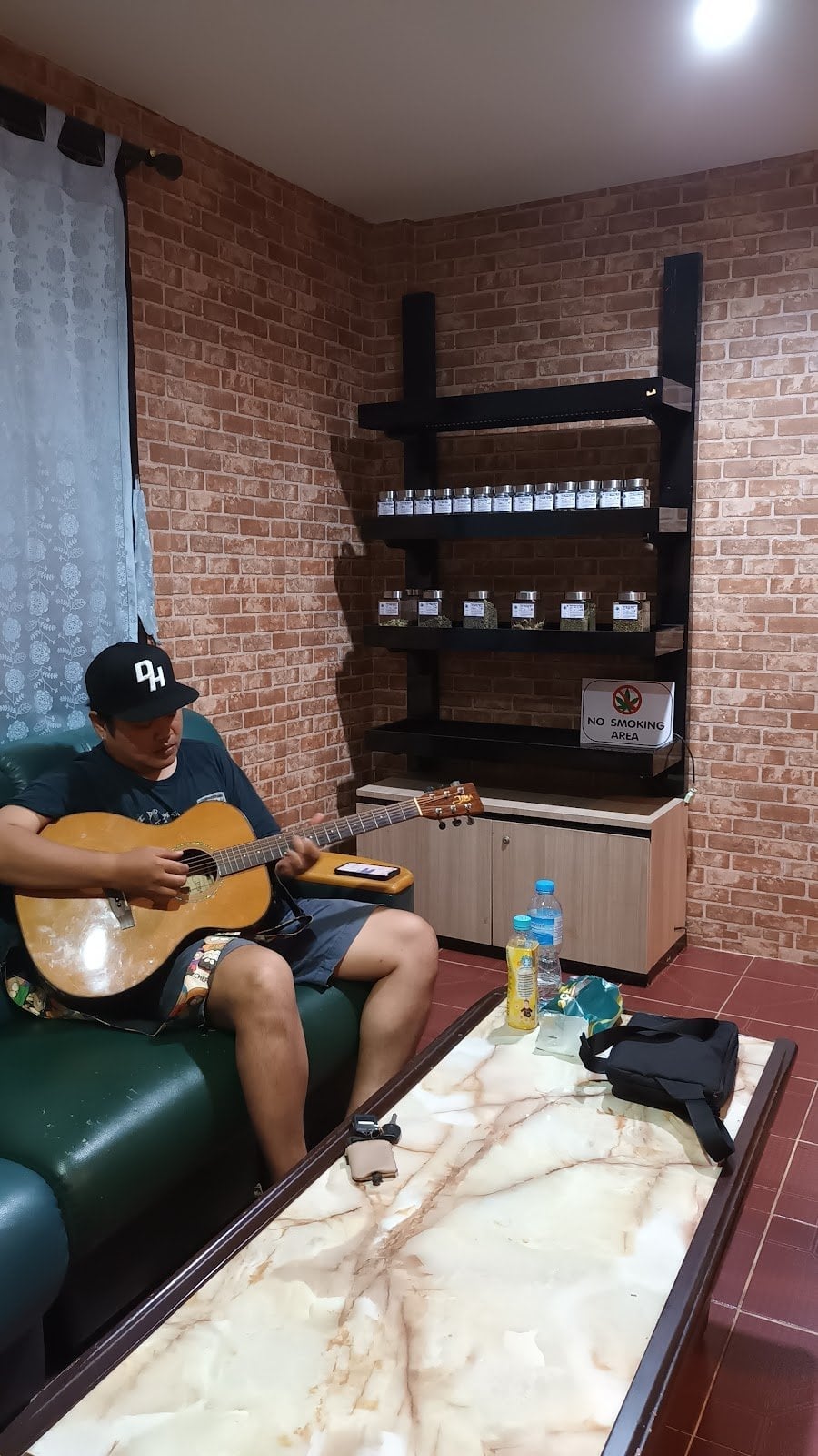 Junejad Cannabis