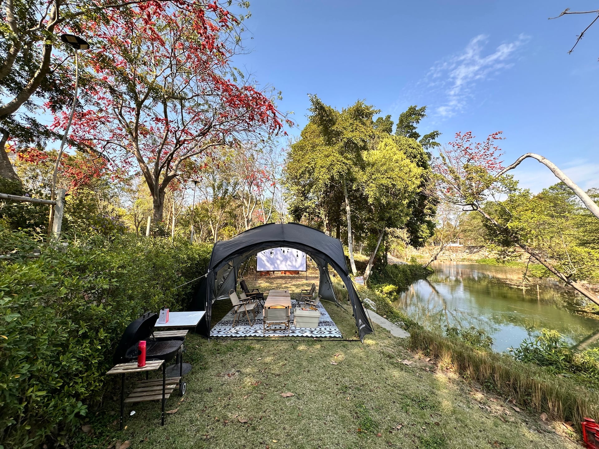 GT's Stoner Cave Khaoyai