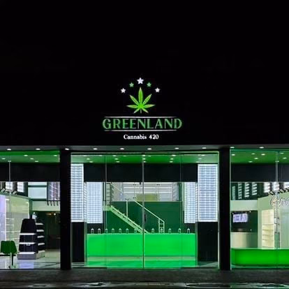 نادي القنب الاجتماعي Greenland Cannabis 420 في Chiang Mai شعار