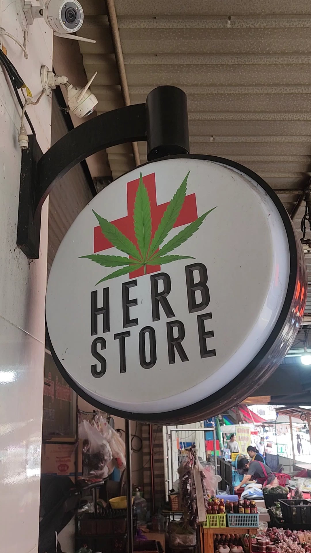 HERBSTORE . .