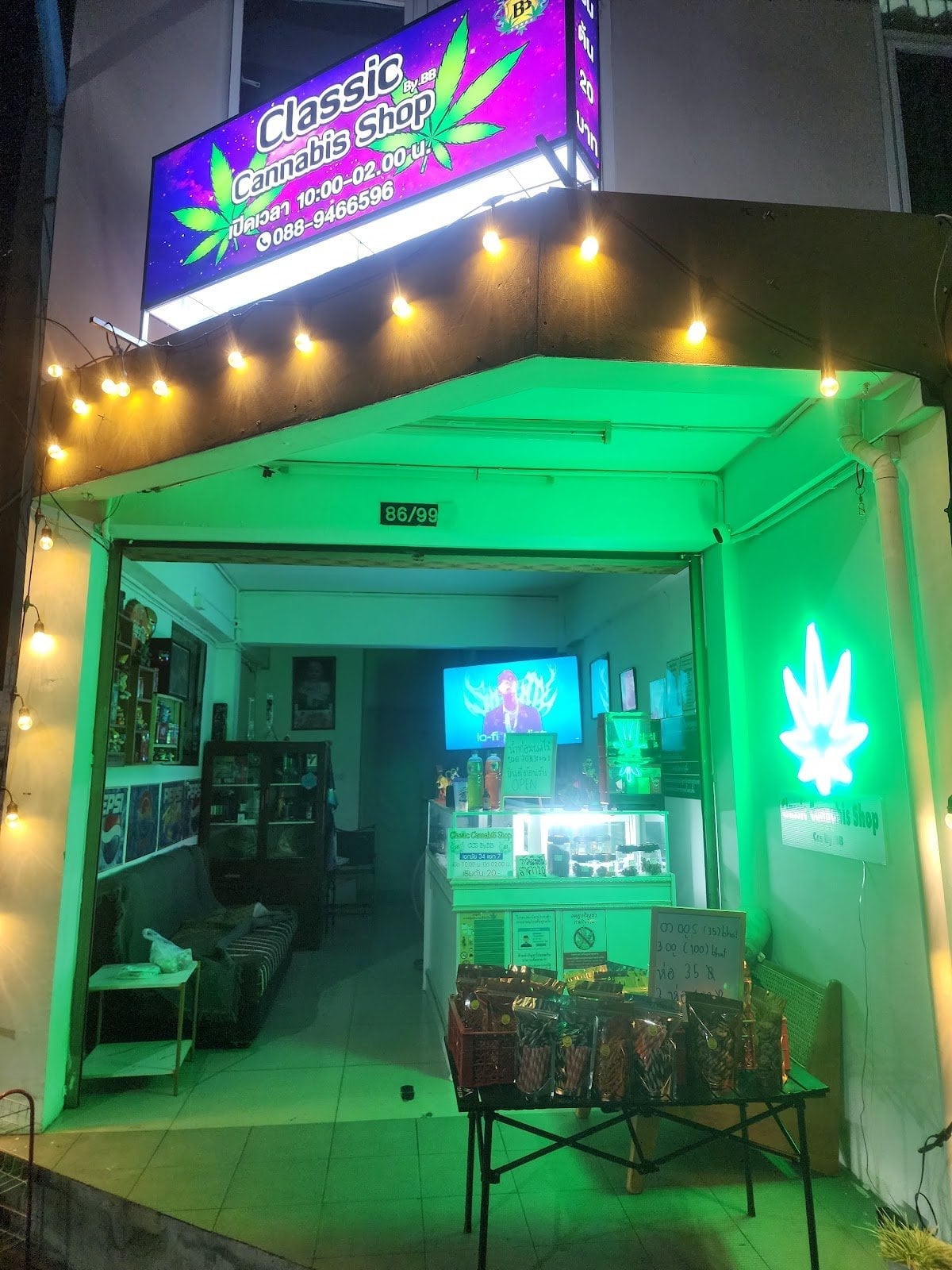 Classiccannabisshopby.bb