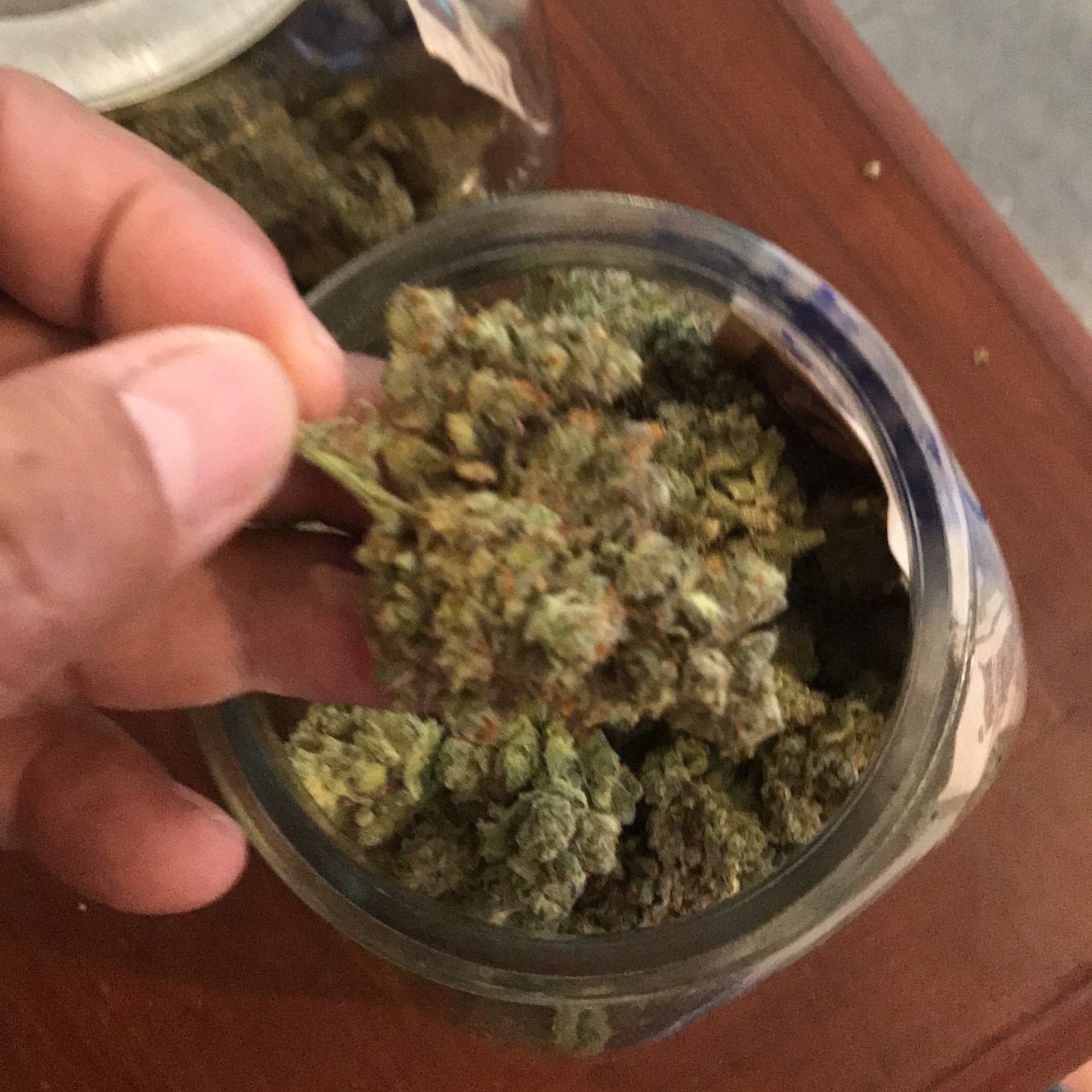 Weed Corner Thong Krut
