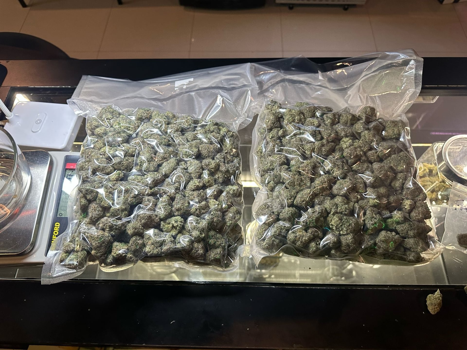 Happy High Bangkok - Premium Weed & Cannabis - Suvarnabhumi Airport Delivery