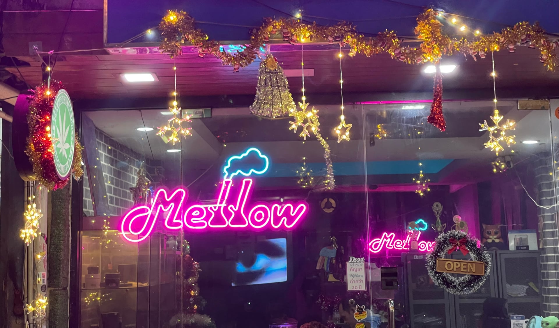 Earthy Dispensary - Pratunam