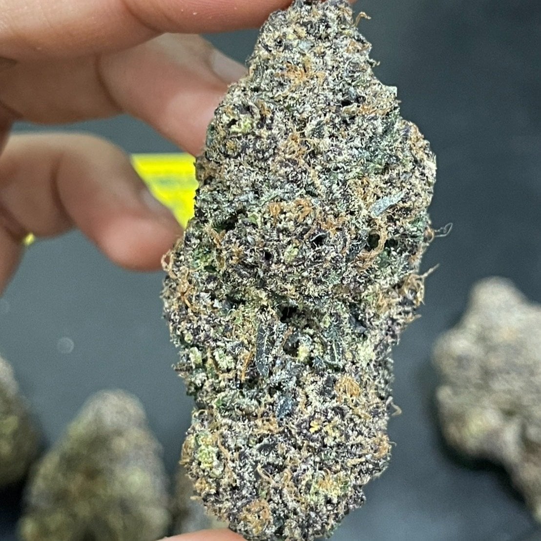 Uklab Weed Dispensary Near BTS Bearing